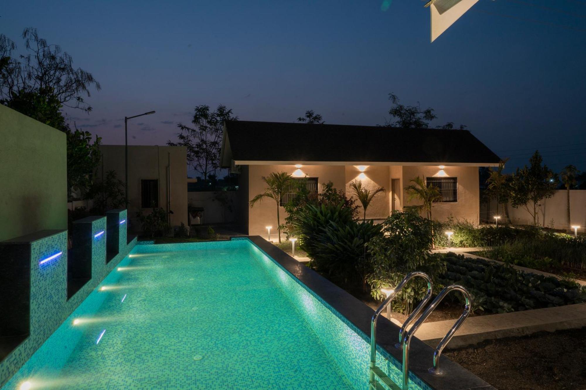 Saffronstays Eden, Nashik - Pet-Friendly Villa With Pool, Jacuzzi & Grape Farm 외부 사진